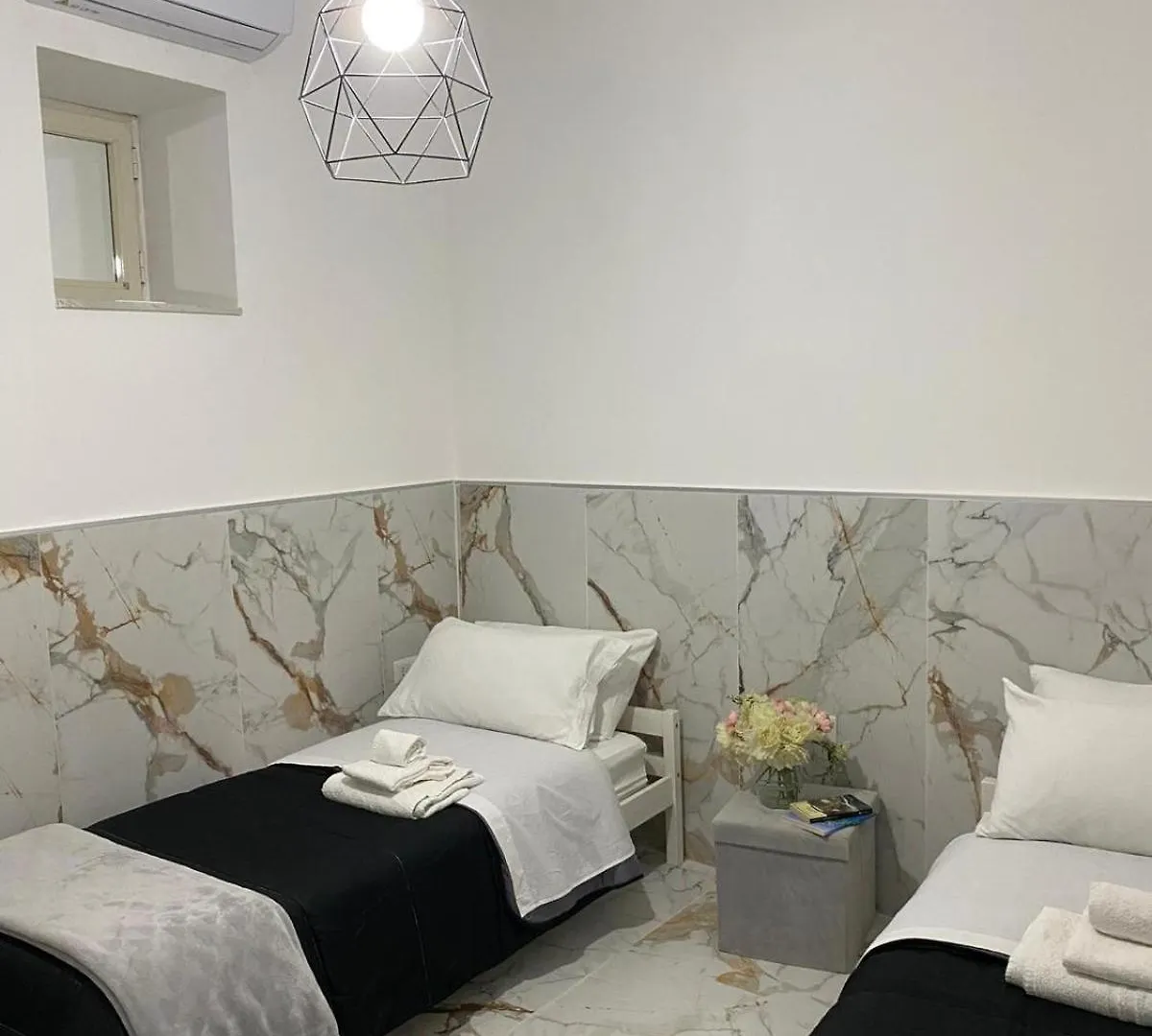 Mergellina Relais 70- Casa Vacanze Napoli Naples